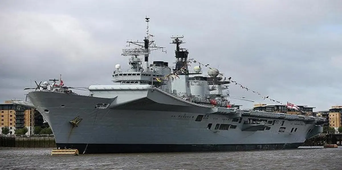 صحيفة: روسيا طورت صاروخًا يمكنه تدمير حاملات الطائرات البريطانية بضربة واحدة