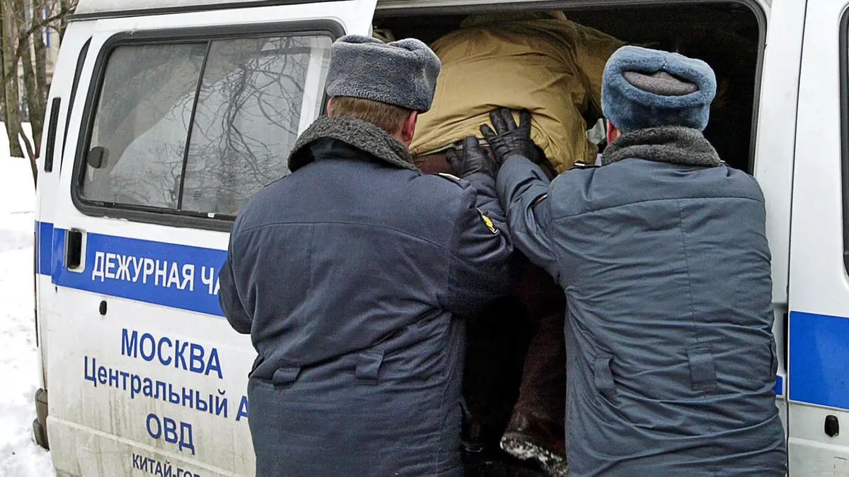 الأمن الروسي يعتقل "متحولًا جنسيًّا" بتهمة الخيانة العظمى