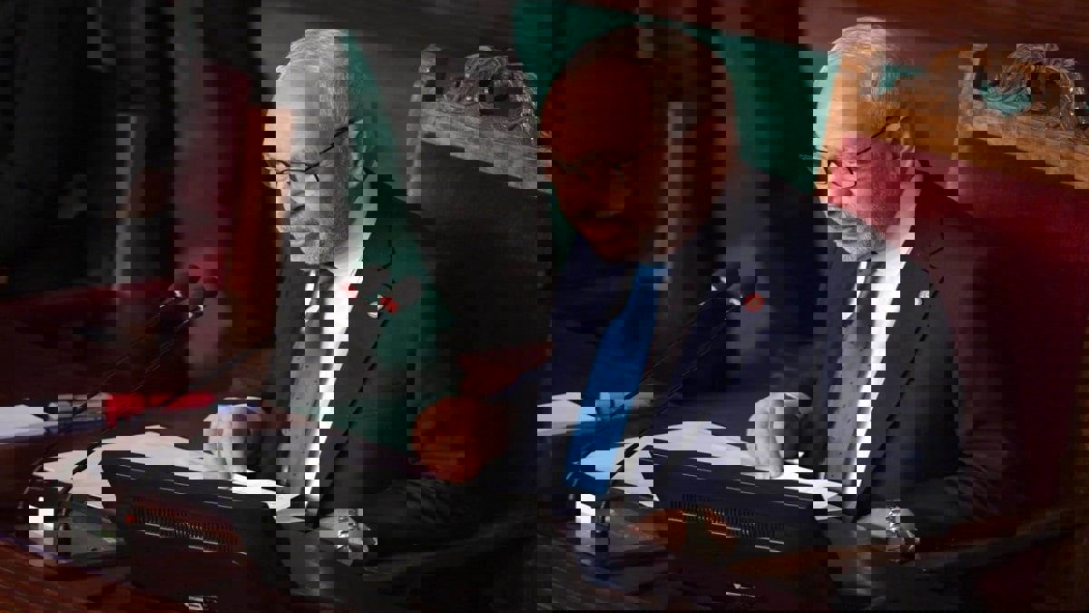 "الدستوري الحر": صفقات مشبوهة أسقطت لائحة سحب الثقة من الغنوشي