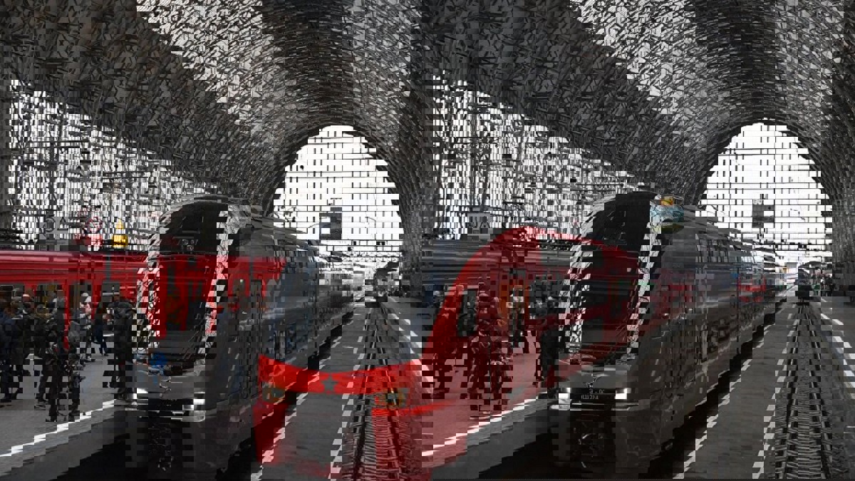 إخلاء محطة قطارات و12 مركزا تجاريا في موسكو بعد تهديدات بوجود قنبلة