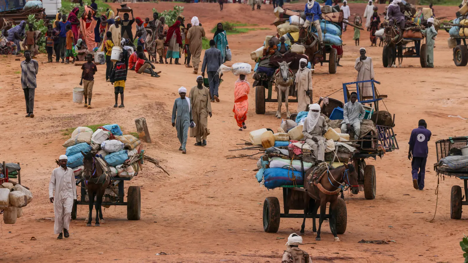 الإمارات تقدم 200 مليون دولار لدعم السودان وتدعو لهدنة في رمضان