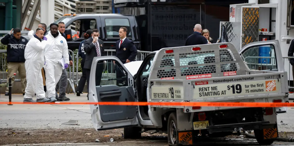 هجوم نيويورك يسلط الأضواء على برنامج الهجرة العشوائية لأمريكا