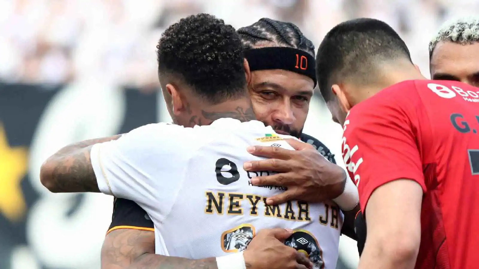 ماذا قدم نيمار وديباي في مواجهة سانتوس وكورينثيانز بالدوري البرازيلي؟