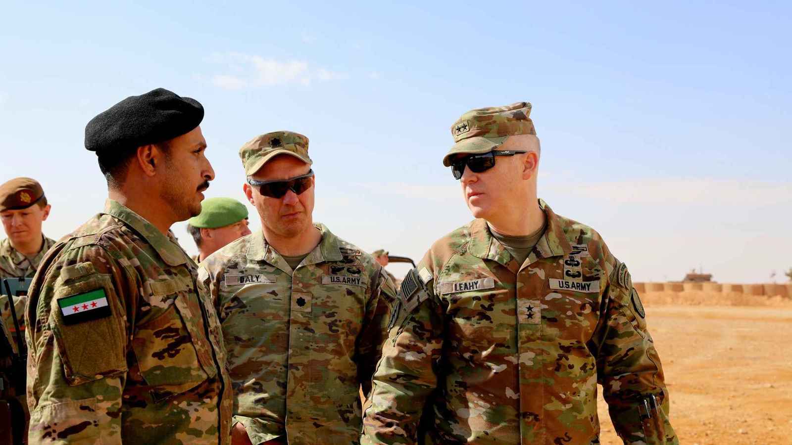 خاص_ بقوام 25 ألف مقاتل.. تحركات أمريكية لتشكيل جيش جديد في سوريا