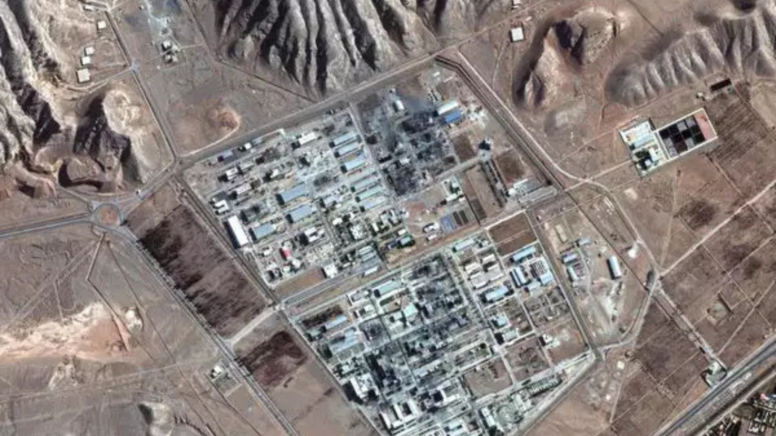 الأقمار الصناعية تكشف تفاصيل جديدة حول اليورانيوم الإيراني المخصب