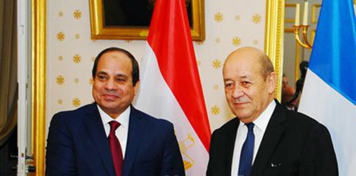 السيسي يبحث مع وزير الدفاع الفرنسي مكافحة الإرهاب في إفريقيا