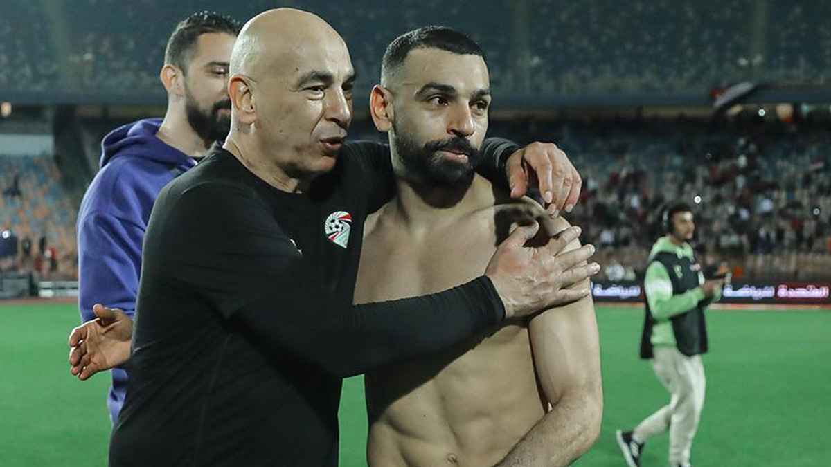 ما سر مقاطعة محمد صلاح لمعسكر منتخب مصر القادم؟