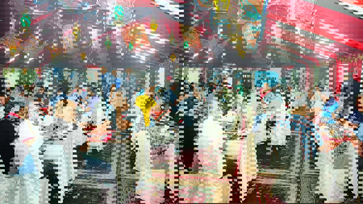 مؤرخ كويتي ينتقد الاختلاط في "الغبقات" الرمضانية