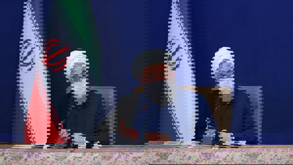 إيران تفرض قيودا على 25 محافظة بسبب كورونا