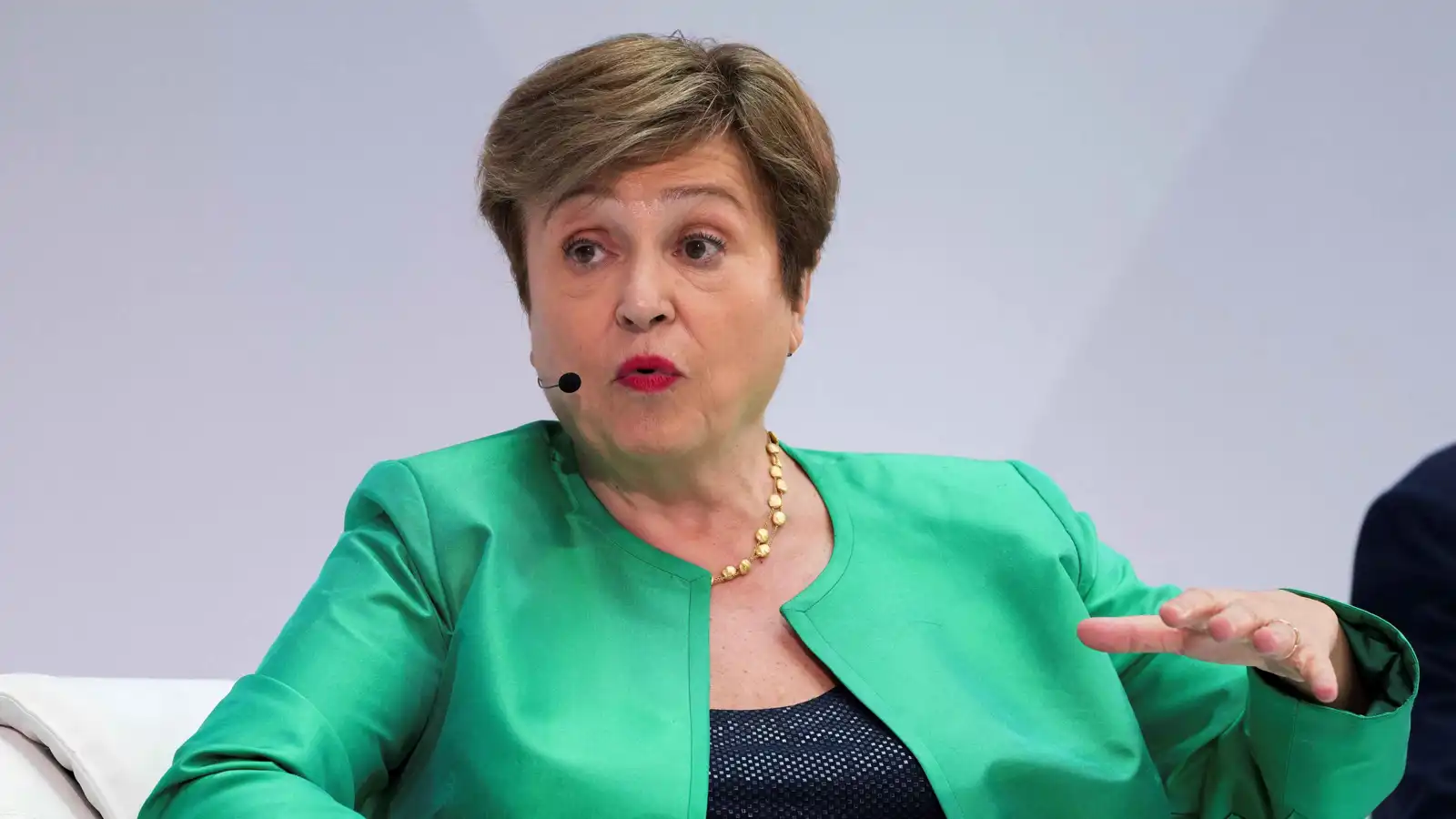 صندوق النقد الدولي يحذر من "سيناريو معاكس" بشأن حرب إيران