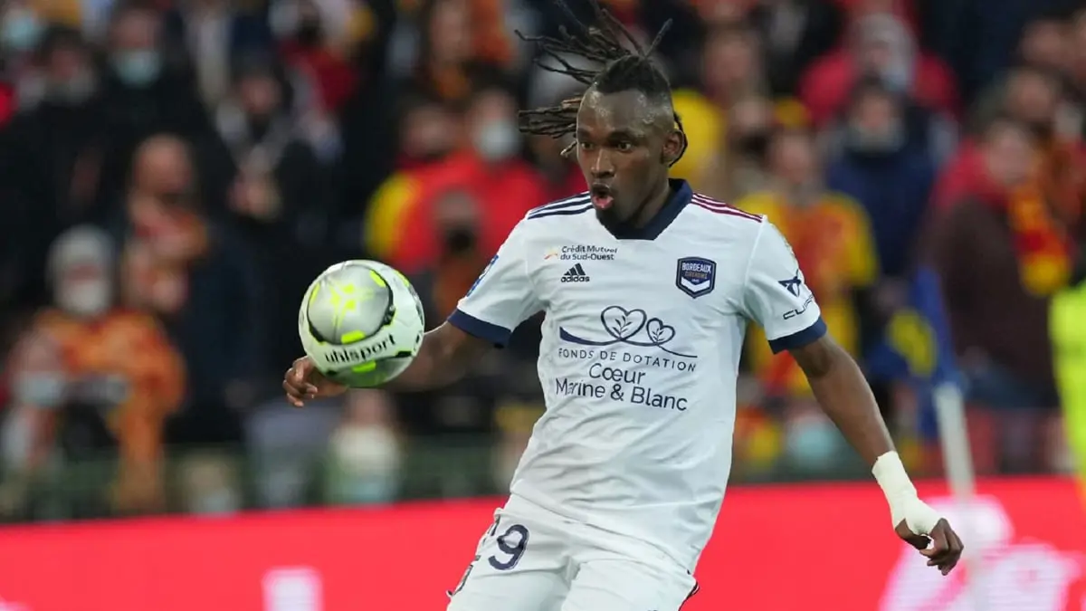 نادي الاتحاد في مفاوضات للتعاقد مع المهاجم الهندوراسي ألبرت إليس