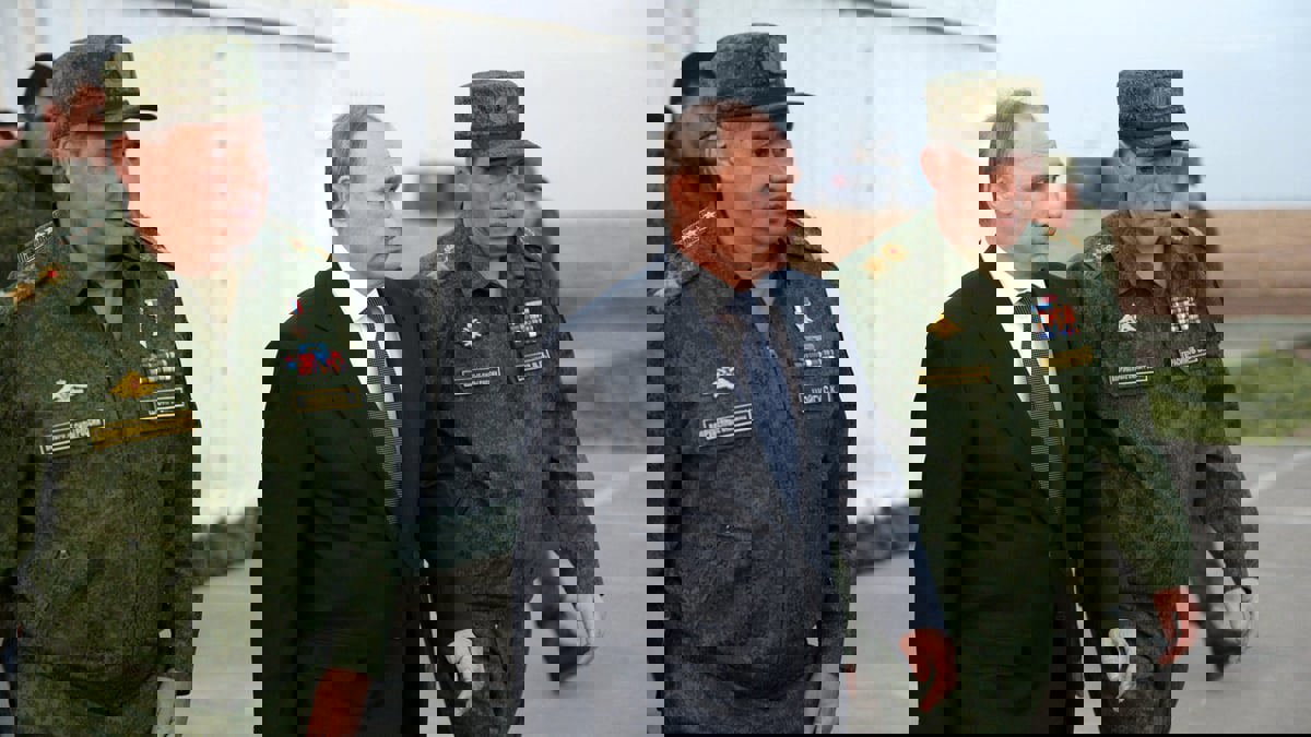 من بين رجاله "المخلصين".. من سيخلف بوتين في حال سقوطه؟