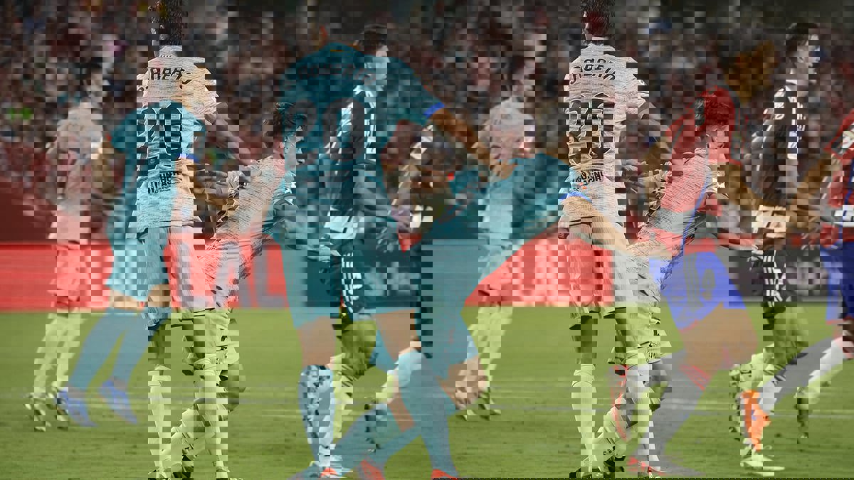 ترتيب الدوري الإسباني: برشلونة يواصل نزيف النقاط بالتعادل أمام غرناطة (فيديو)