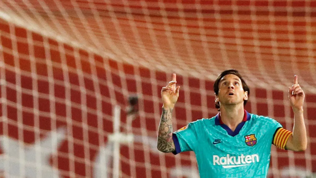 ليونيل ميسي يزين عودته برقم تهديفي مميز في فوز نادي برشلونة على ريال مايوركا