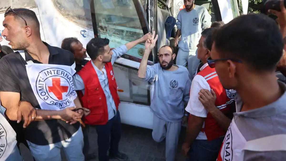 في جلسة سرية.. الموساد يؤيد خطة بن غفير لإعدام السجناء الفلسطينيين