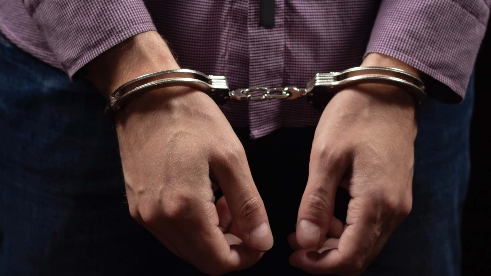 عاطلون تنمروا على سائق "عربة كارو" في مصر.. والأمن يتحرك