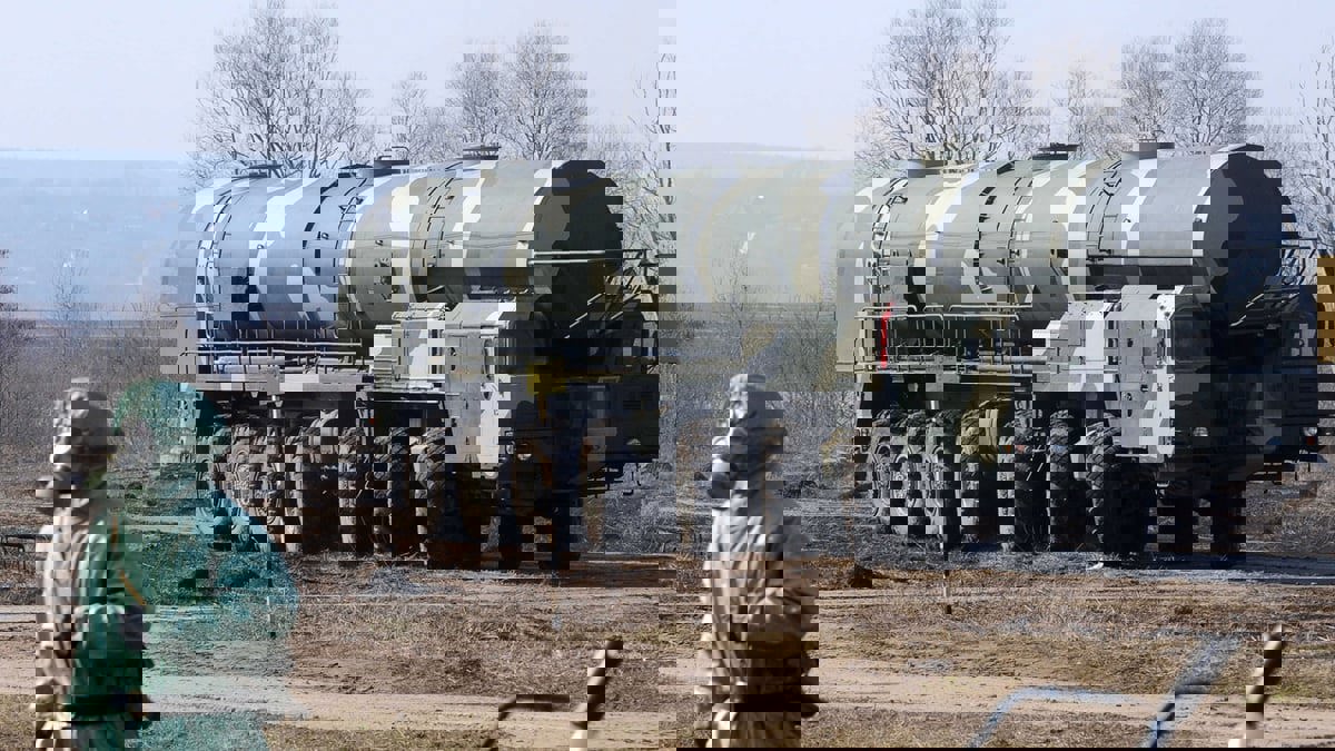 بسخرية.. مذيعون روس يفترضون تدمير نيويورك بالكامل بضربة نووية من موسكو