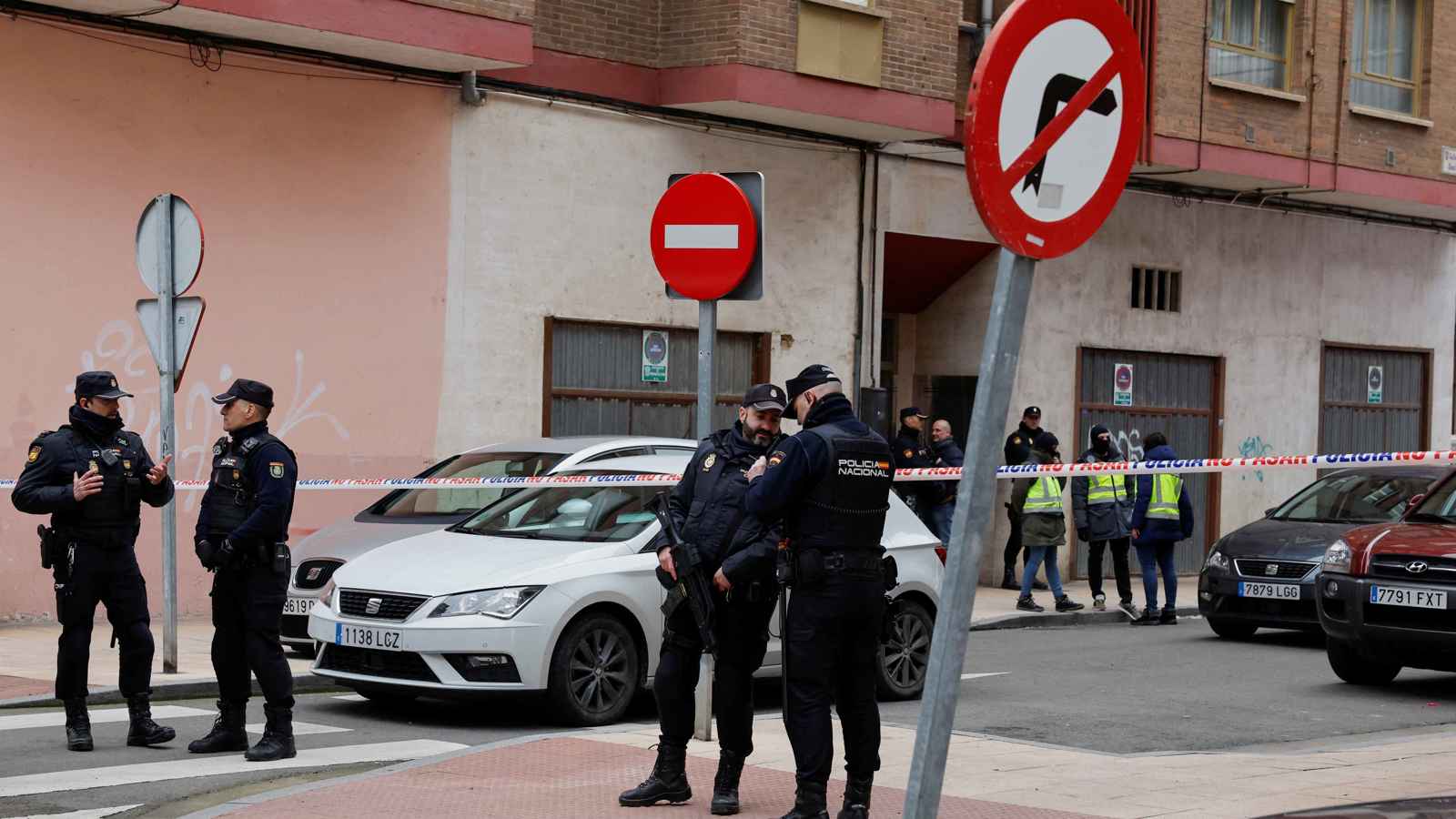 نقلت مهاجرين سوريين وجزائريين.. إسبانيا تعلن تفكيك شبكة مهربين