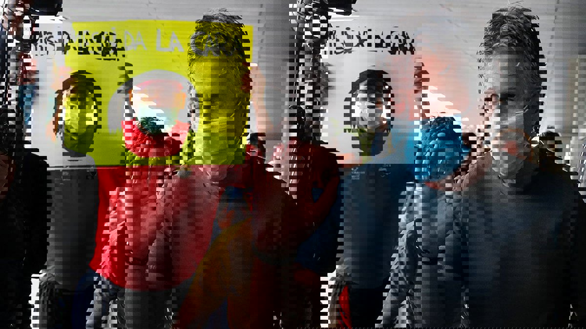 أول تصريح من والد ميسي بشأن مستقبل النجم الأرجنتيني مع برشلونة