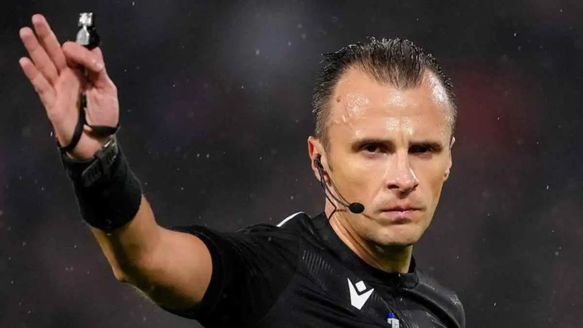 من هو حكم مباراة الأهلي والنصر في الدوري السعودي؟