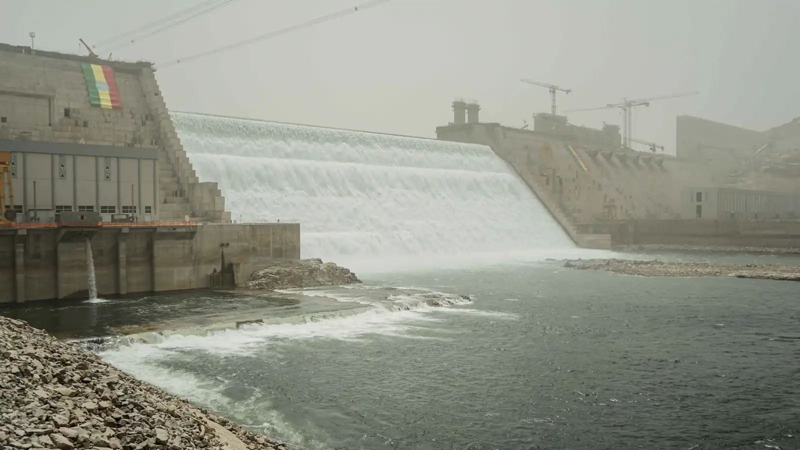 من النيل إلى الفرات.. المياه بين جسر للسلام أو سبب للحرب