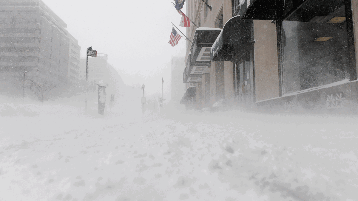 أمريكا.. مئات الآلاف دون كهرباء إثر عاصفة ثلجية 