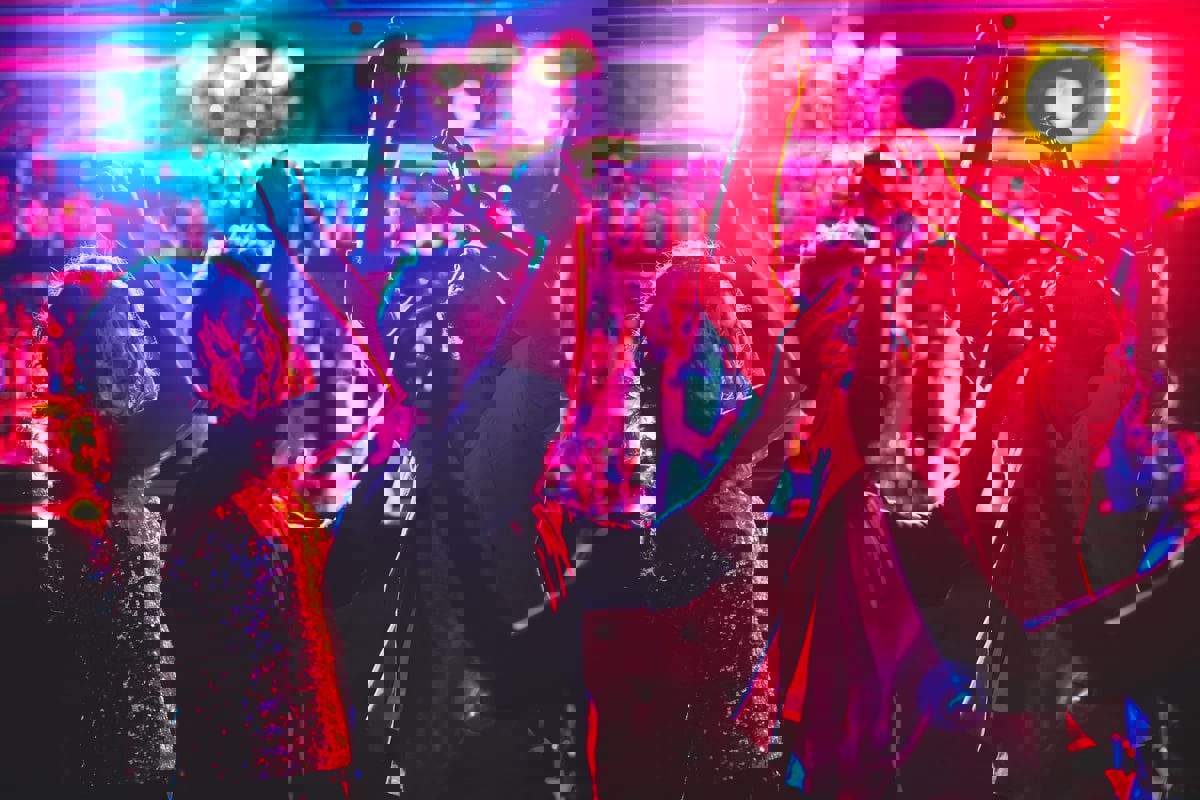 مخدرات واتجار بالبشر.. السلطات العراقية تواصل حربها على "الملاهي الليلية"