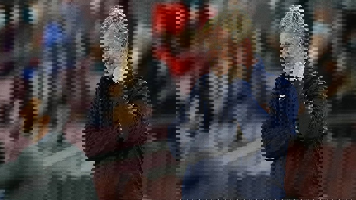 مفاجآت في قائمة المرشحين لخلافة كومان في نادي برشلونة