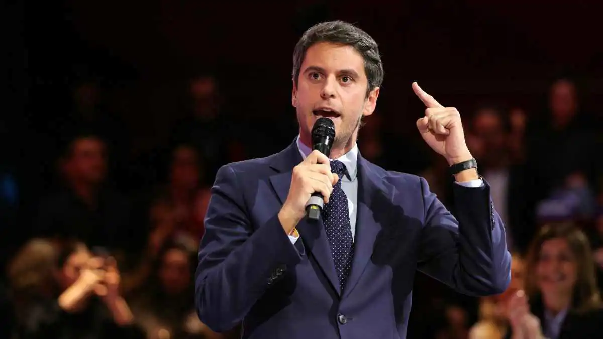 رهانات 2027.. تلميذ ماكرون يخطط من خارج الحدود لمعركة الإليزيه