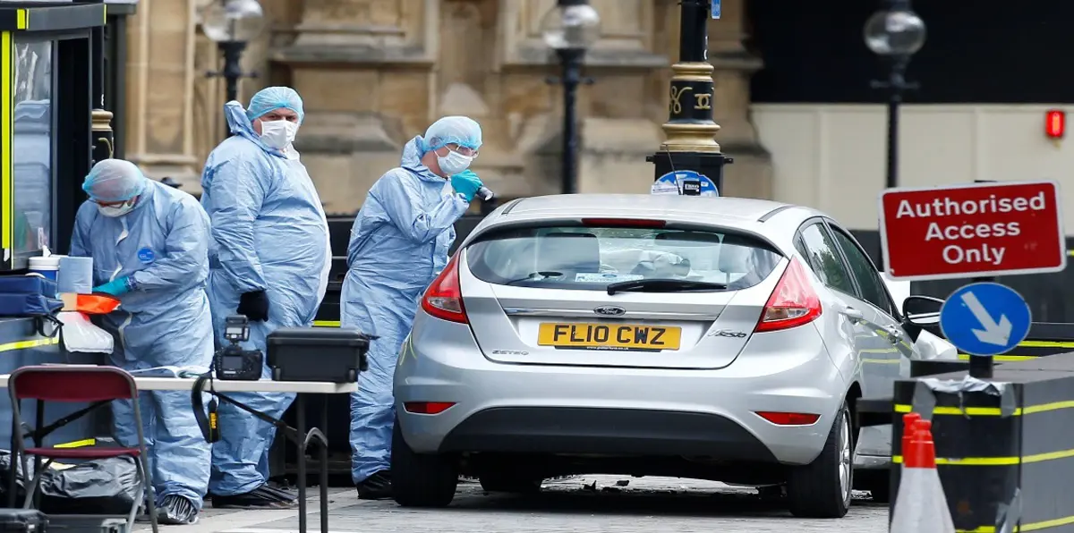 الشرطة البريطانية تكشف جنسية السائق الذي دهس المشاة في لندن