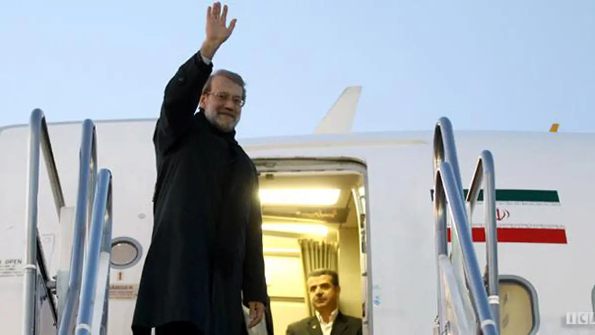 قبل مغادرته إلى دمشق.. لاريجاني: الأوضاع في المنطقة تتطلب الحاجة للمشاورات