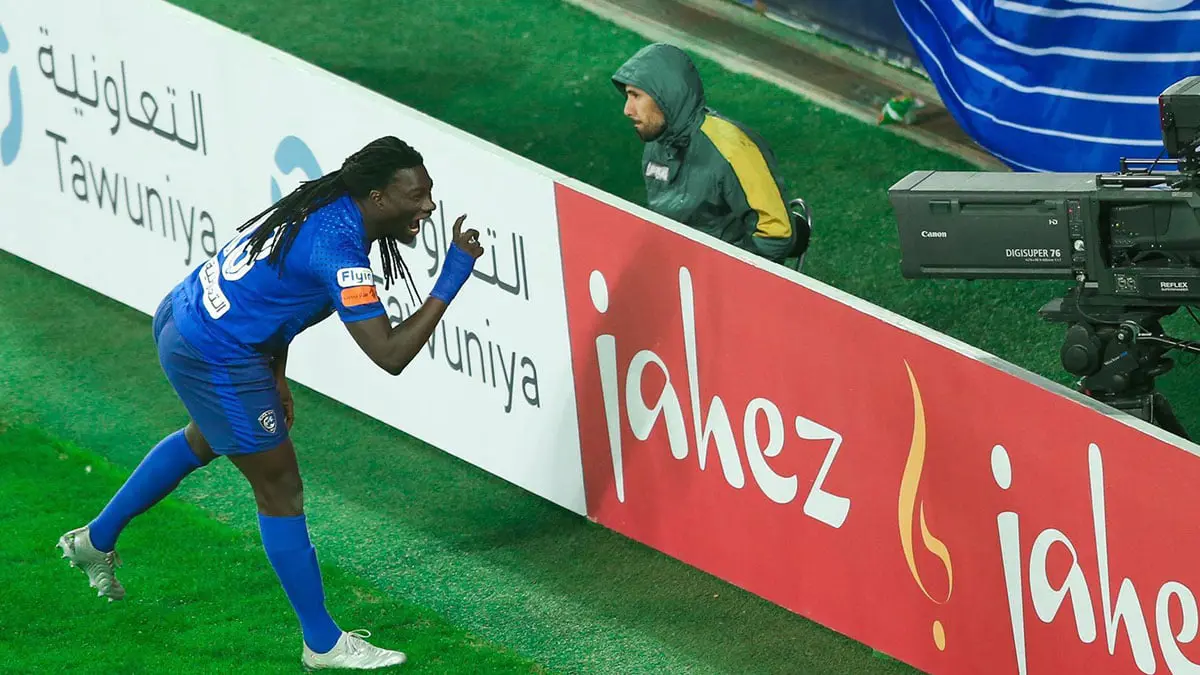 هل يلعب غوميز نجم نادي الهلال السعودي إلى جوار لوكاس بودولسكي في الدوري التركي؟