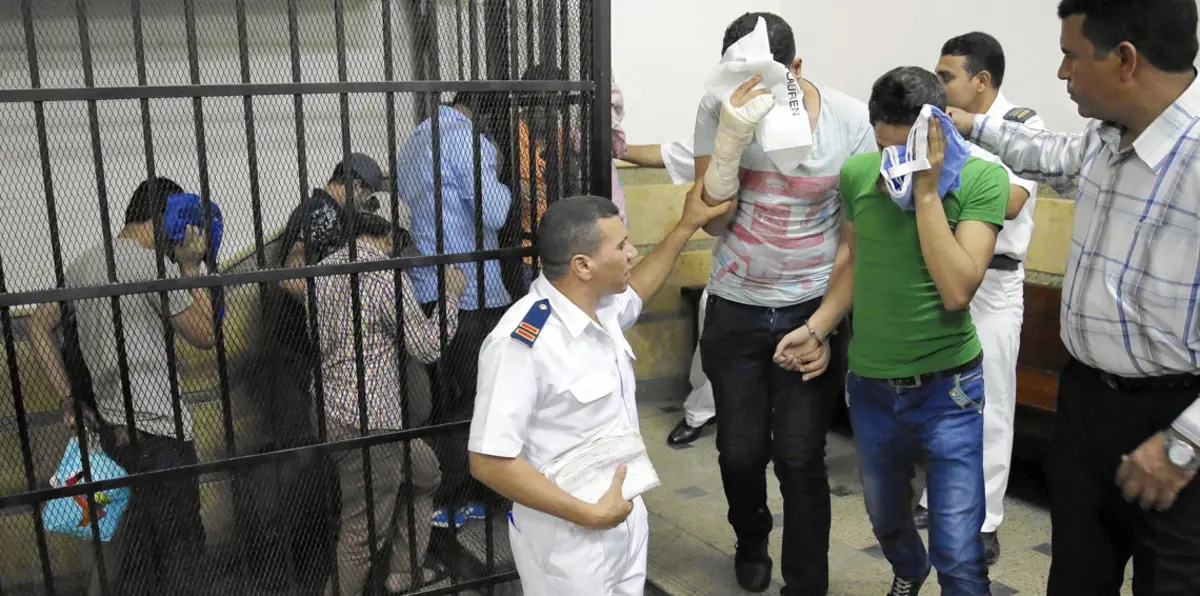 السجن المشدد بتهمة الرشوة لمسؤولين في وزارة الزراعة المصرية