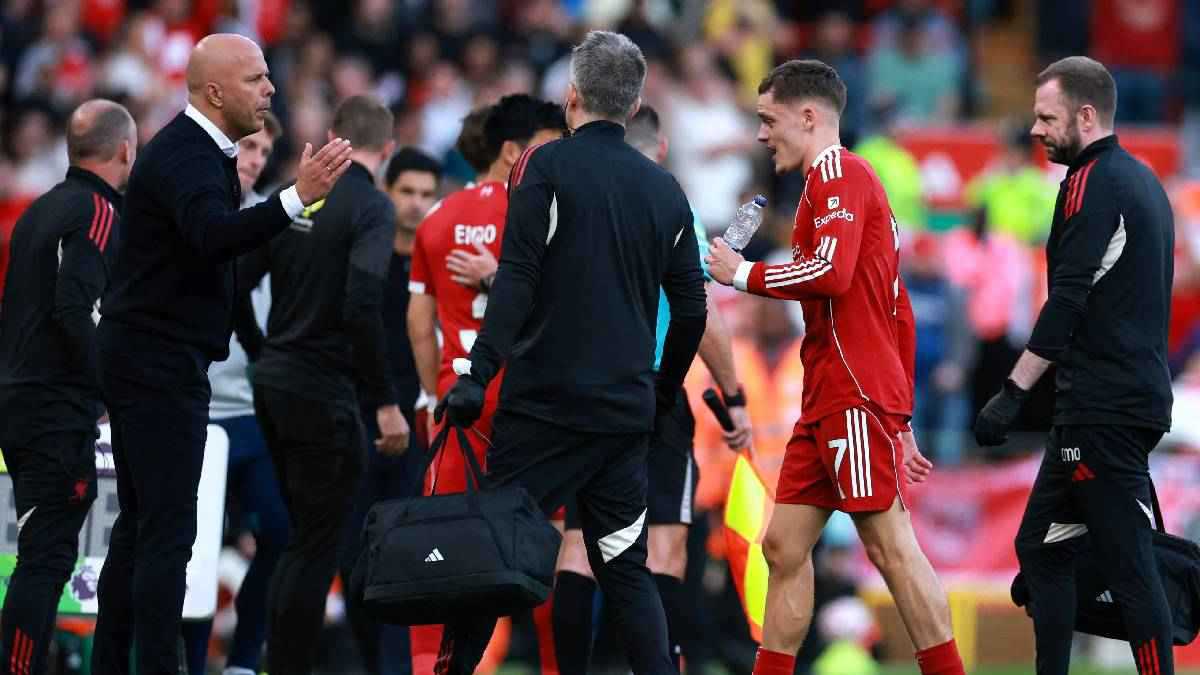 سلوت يطرد صفقات يورغن كلوب.. كيف امتلك ليفربول فريقًا لا يقهر؟