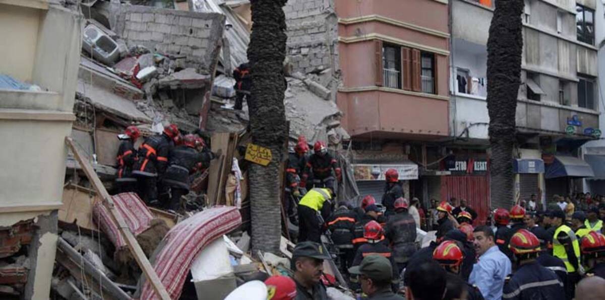 قتيل و19 جريحاً بانهيار مبنى سكني في الدار البيضاء