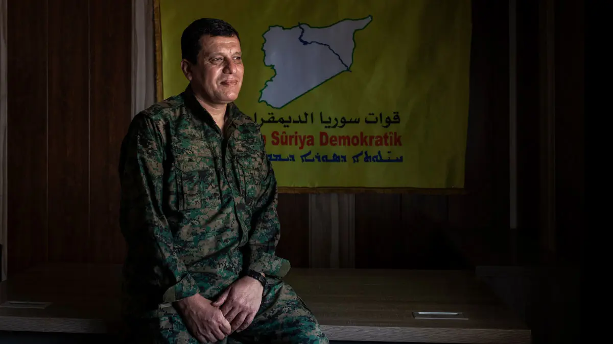 قائد قوات سوريا الديمقراطية يختار التفاوض رغم أنه "لا يثق" بموسكو ودمشق‎