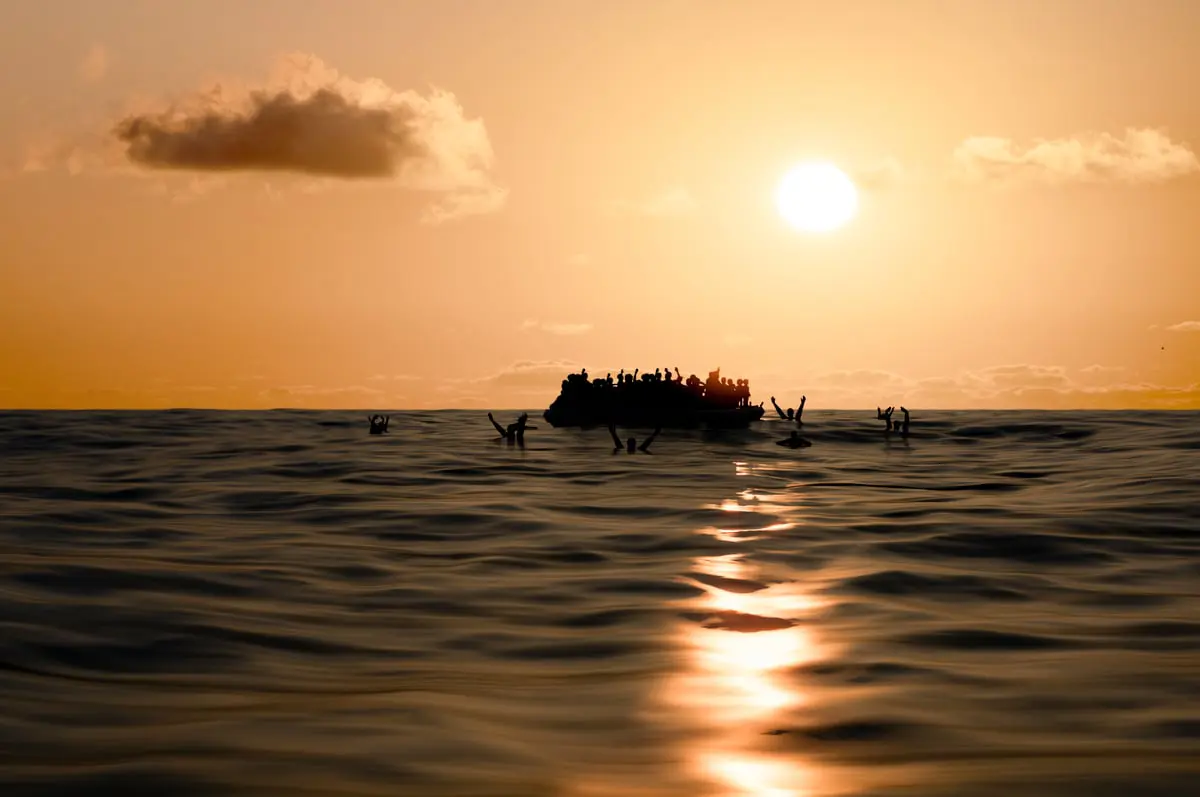 الجزائر.. سقوط شبكة إجرامية مختصة بالهجرة غير الشرعية