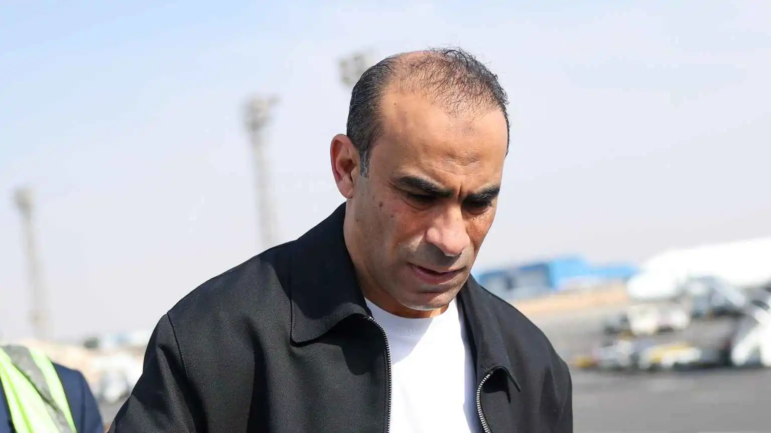 4 أسماء من العيار الثقيل.. هل يطيح سيد عبد الحفيظ بنجوم الأهلي المصري؟