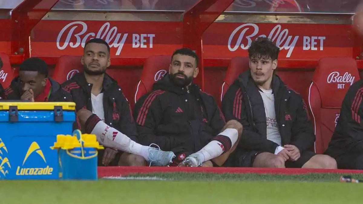 لا تُفسدوا الوداع.. تحذير من نهاية حزينة لمسيرة محمد صلاح مع ليفربول