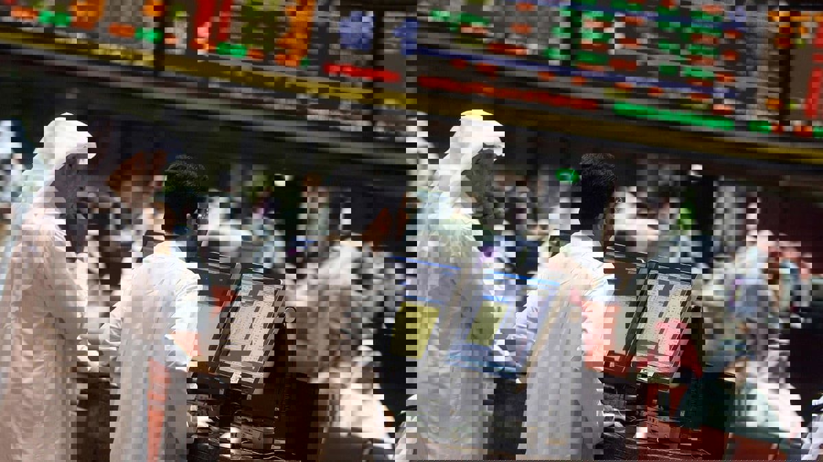 تباين أسواق الأسهم الرئيسة في الخليج.. وسهم "أرامكو" يهبط