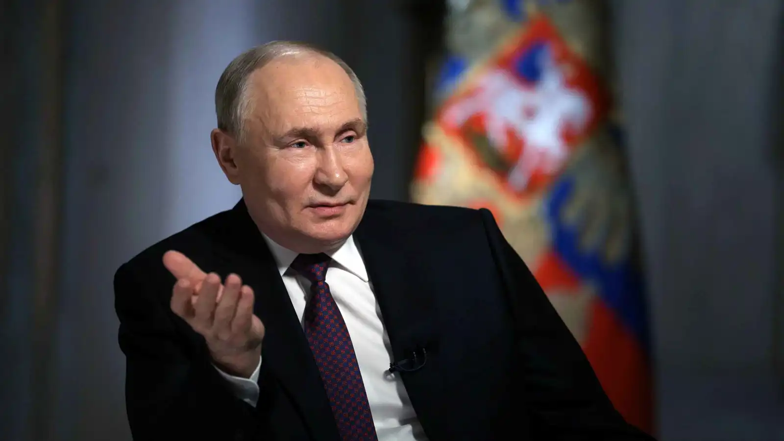 "يمكن أن تكون أساساً لحل نهائي".. أول تعليق من بوتين على خطة ترامب لأوكرانيا