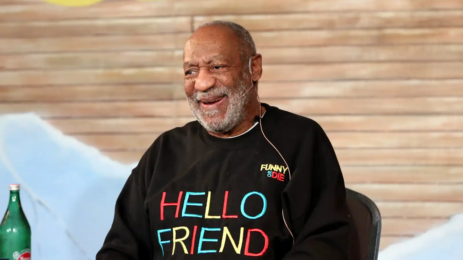 بيل كوسبي يعلق على وفاة مالكولم جمال وارنر ويستذكر مقتل ابنه