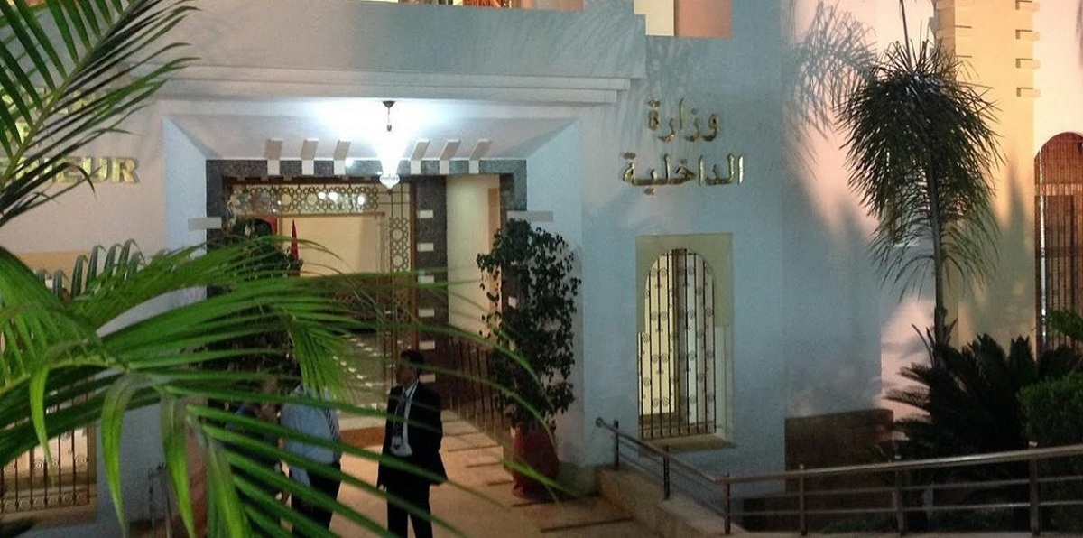 الحكومة المغربية تعزل 25 "رجل سلطة" بينهم 5 محافظين