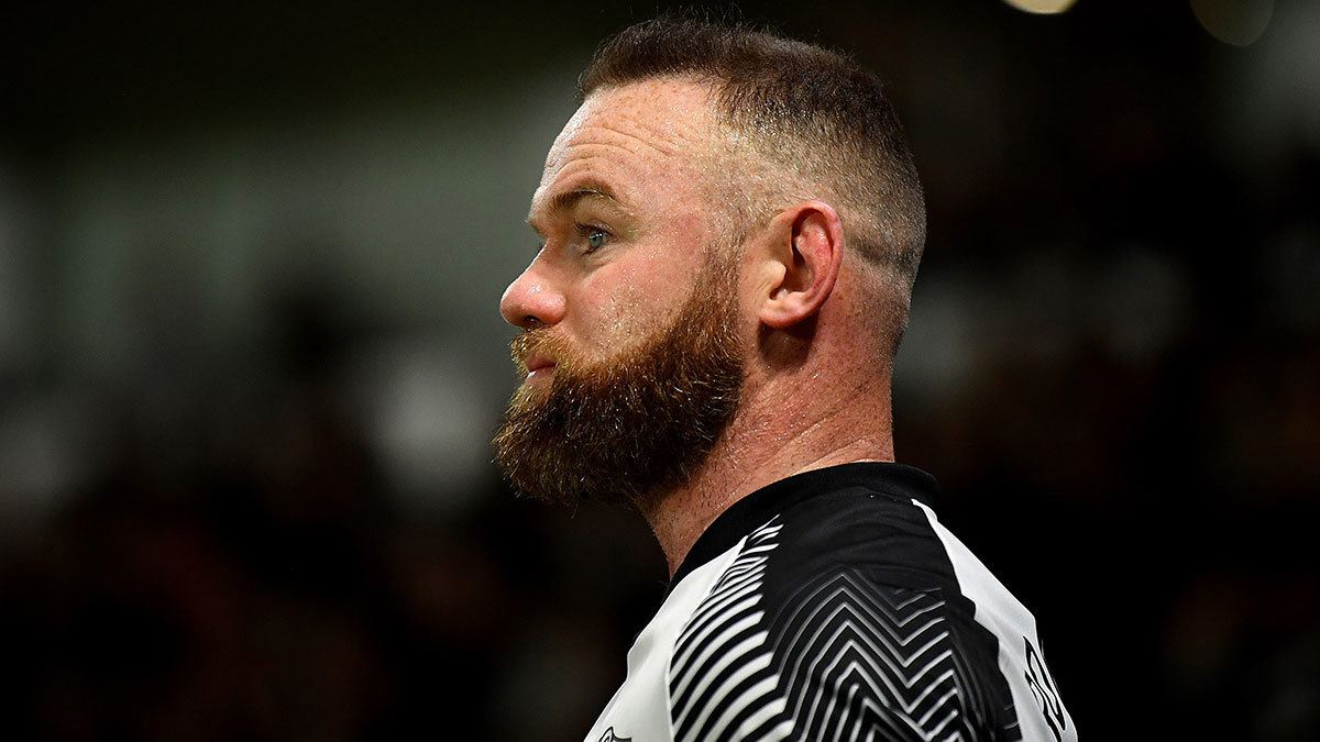 واين روني ينتقد سلطات الكرة الإنجليزية بسبب تعاملها مع أزمة فيروس كورونا