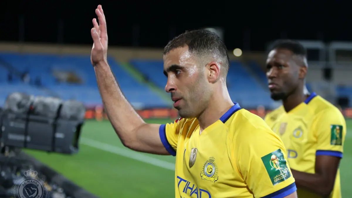 لهذا السبب.. انتقال عبدالرزاق حمد الله مهاجم النصر السعودي للدوري الإنجليزي مهدد بالفشل