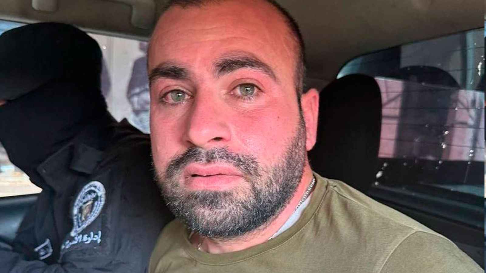 متهم بارتكاب جرائم بشعة.. القبض على "خفاش" النظام السوري السابق (صور)