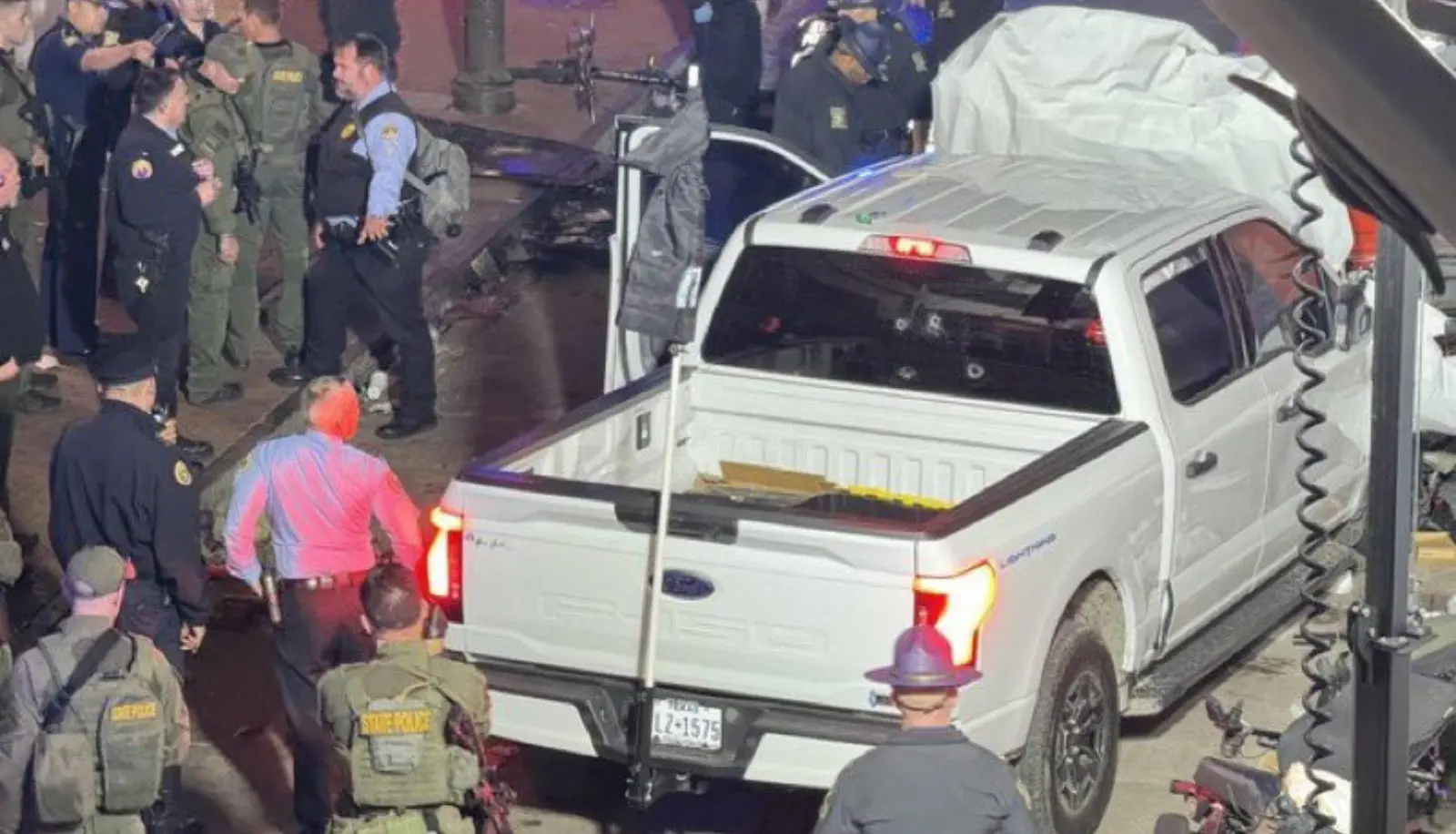 ارتدى زيًا عسكريًا.. أول صورة لمنفذ هجوم نيو أورليانز بعد مقتله