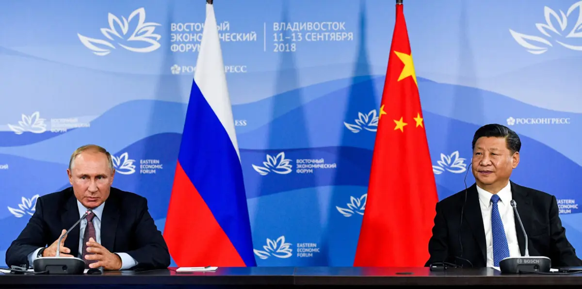 الرئيس الصيني يدعو روسيا للتوحد في مواجهة العقوبات الأمريكية
