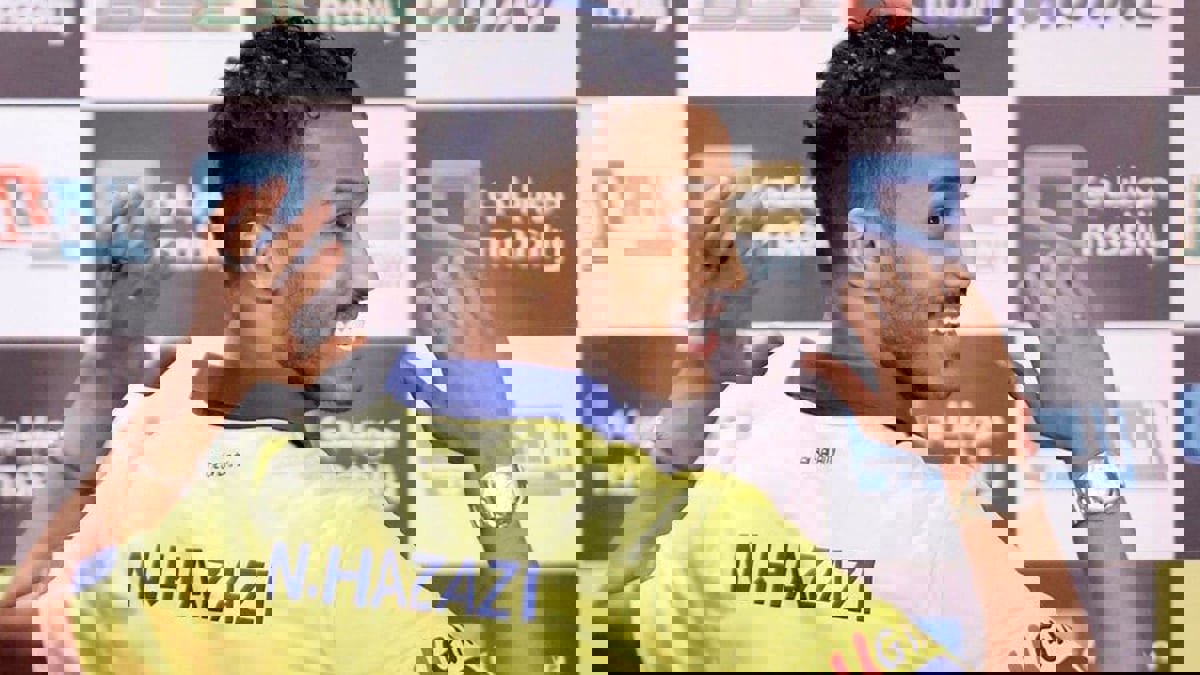 نايف هزازي: فترتي الاحترافية في النصر ندمت عليها ندما كبيرا (فيديو)