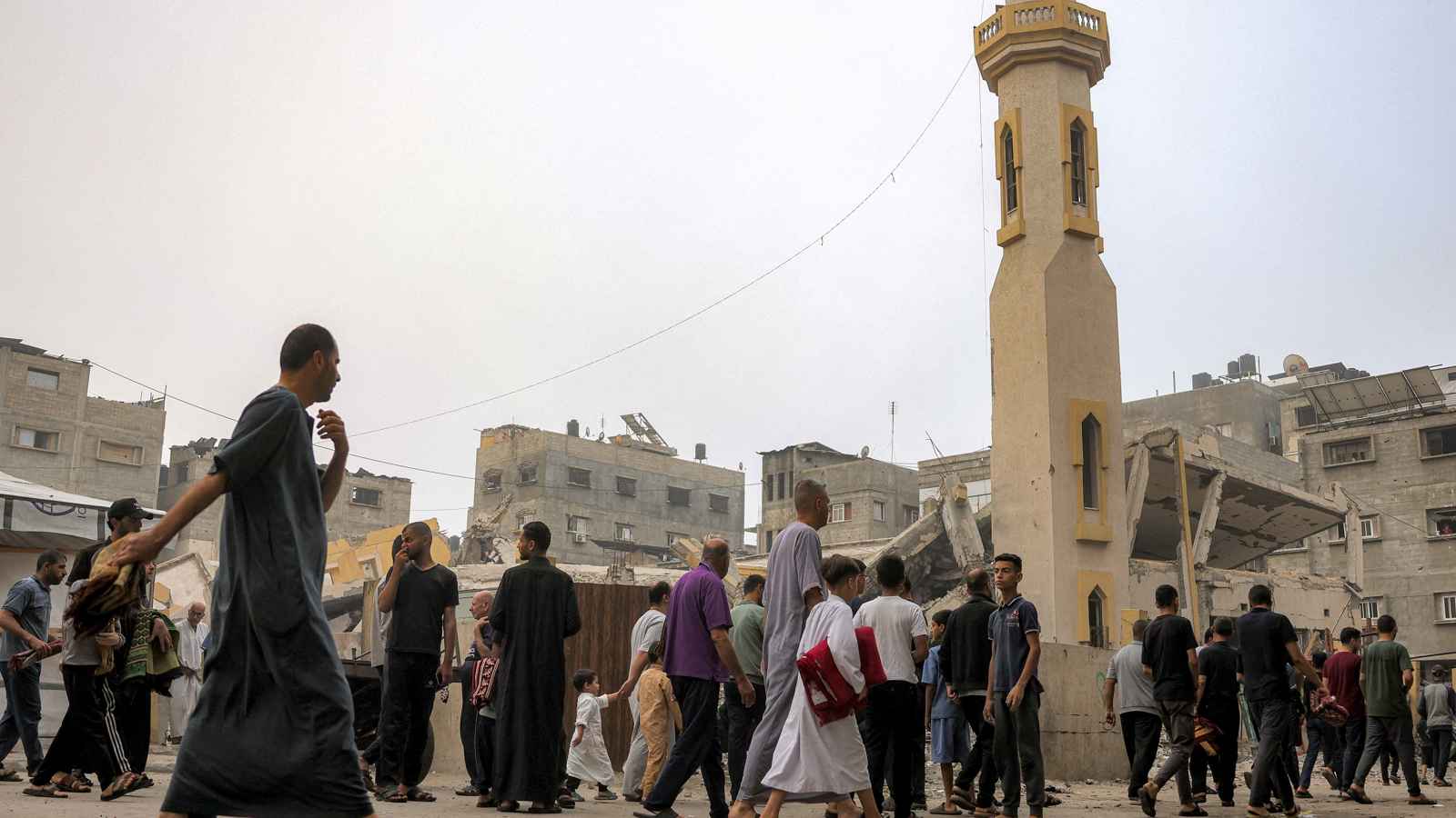 عشرات القتلى ونزوح جديد.. مظاهر عيد الأضحى تغيب عن غزة